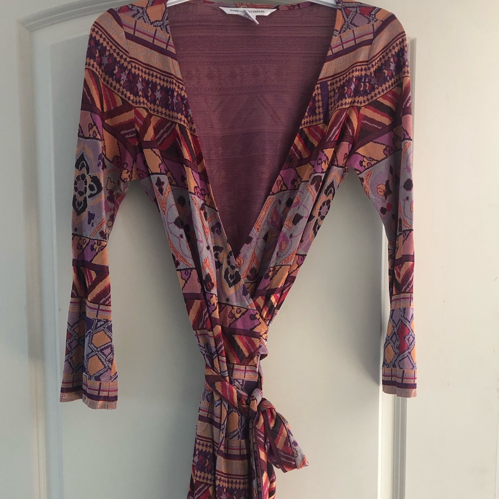 Diane Von Furstenberg.  Size 8. Wrap dress.
